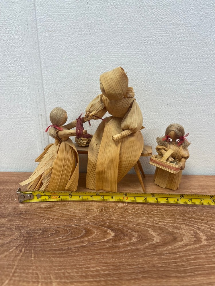Set of 3 Corn Husk Dolls Czech