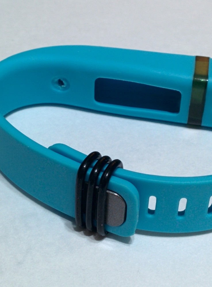 Fitbit Flex/ Alta Clasp Problem Fix - Secure & Keep your Band (3 bands)