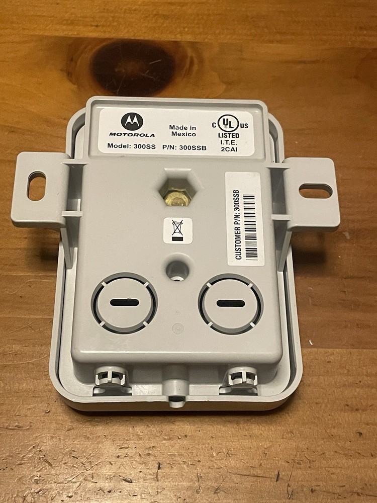 Motorola 300SS Surge Suppressor, Universal Ethernet