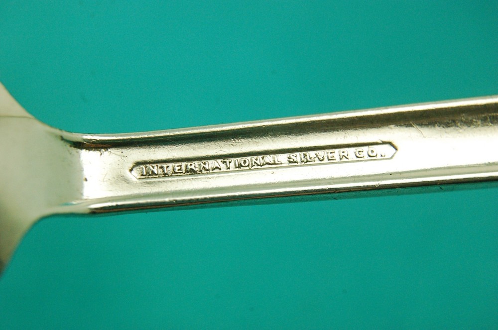 International Silver INS473 Tea Spoon Salad Fork Classic Silverplate Flatware