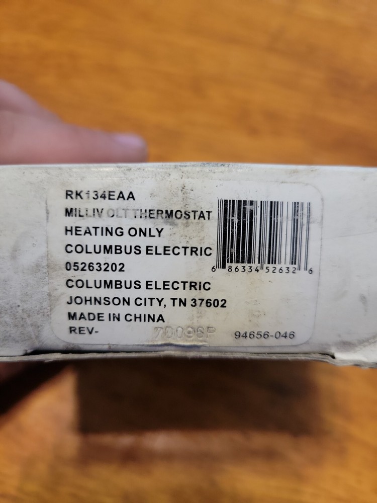 (5D1) RK134EAA Low Volt Wall Thermostat