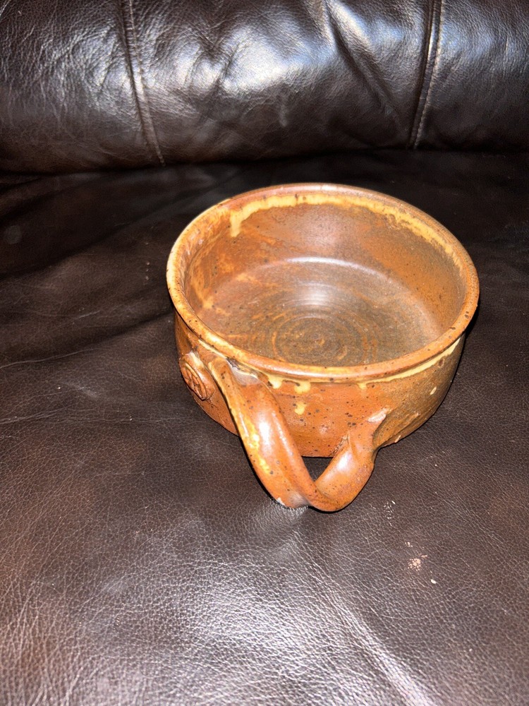RUTH RODDA POTTERY, Twisted Handle Bowl Studio pottery Marked MCM