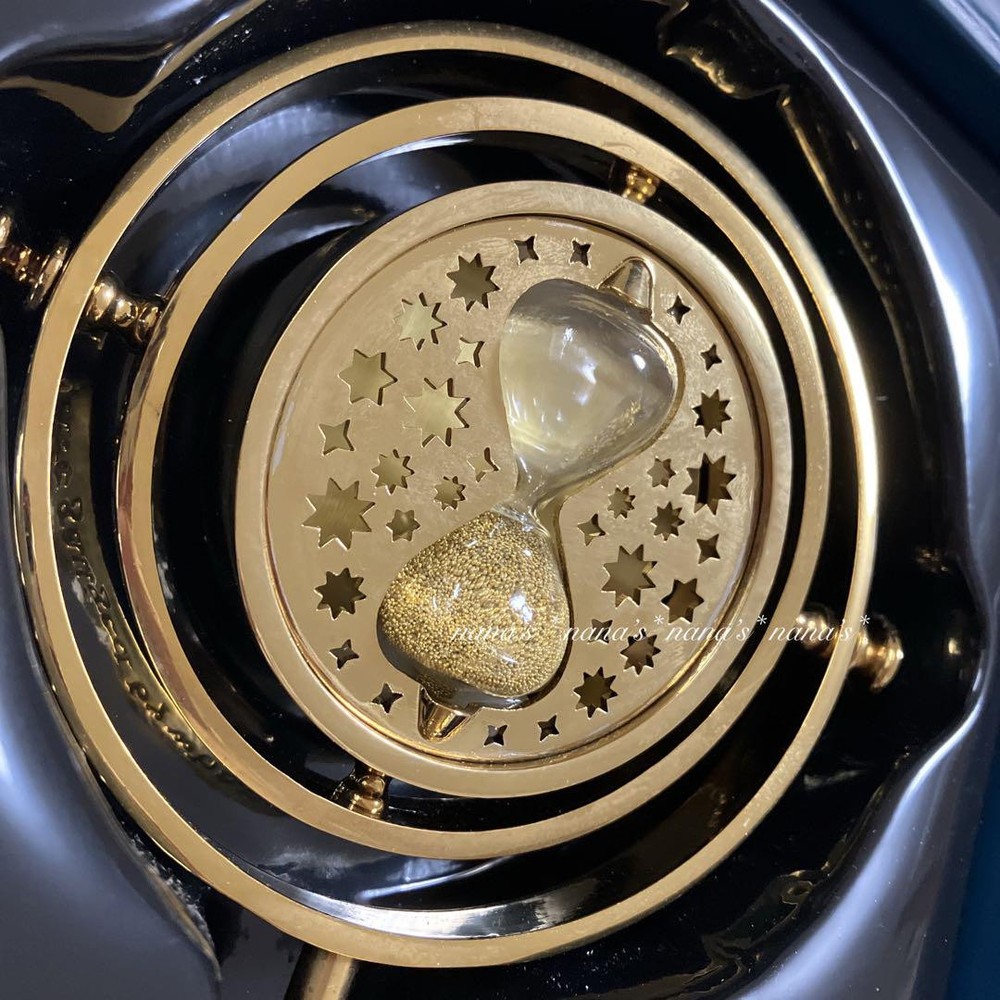 Harry Potter Time Turner Reverse Clock Table