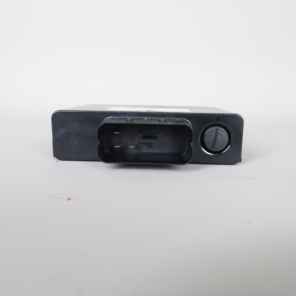 2012-2018 Audi A6 A7 Battery Voltage Control Module 8K0959663F OEM