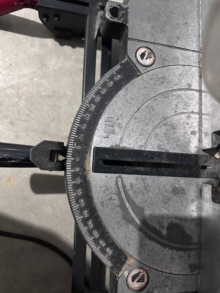 Black & Decker Professional Power Miter Saw