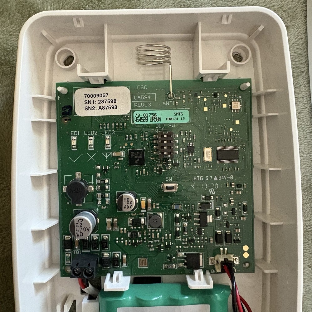 DSC WS4920 NA Wireless Repeater