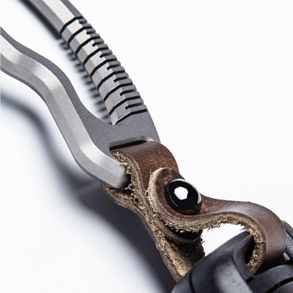 Titanium Alloy Keychain Clip with Leather Strap Removable Pendant EDC Multi Tool
