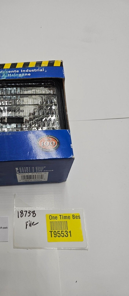 Grote 63201-5 Large Rectangular Halogen Work Lamp, Trapezoid