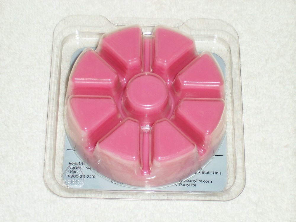 Partylite Vanilla Sparkle Scent Plus Melts 9 pc -- RETIRED