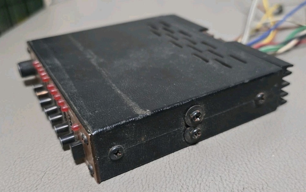 Pyramid Phase III SE403 VL-LED Integrated 200W Amplifier Equalizer Booster