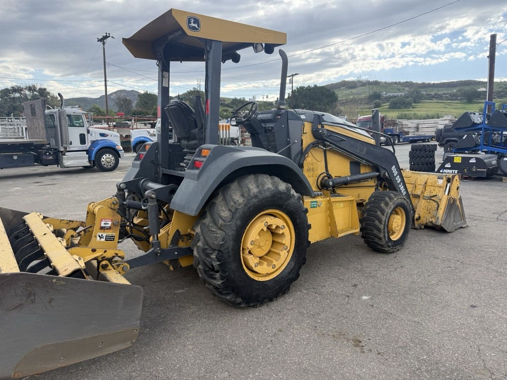 2016 John Deere 210 LEP Skip Loader