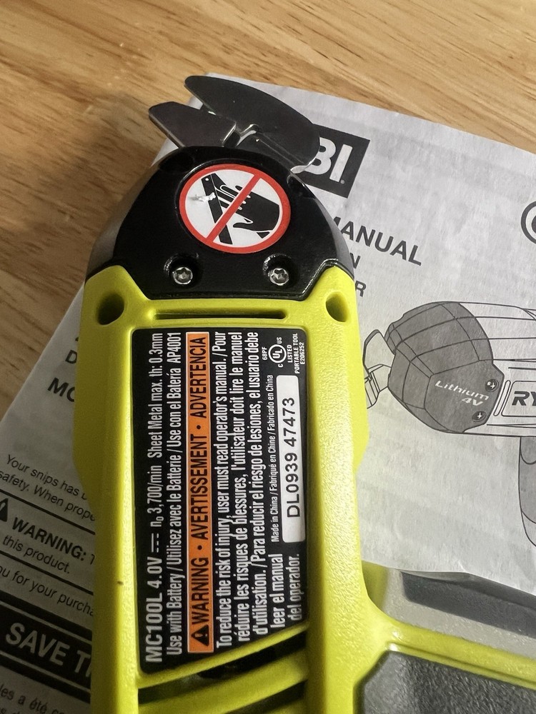 RYOBI TEK4 MC100L 4V Cordless Scissors Snips **EXCELLENT CONDITION** Bare Tool