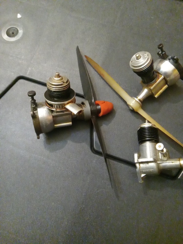 Various COX and other airplane engines