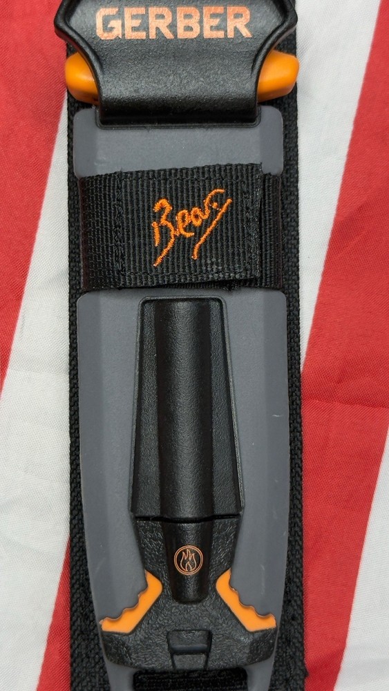 Gerber Bear Grylls Ultimate Survival Knife Fixed Blade, Fire Starter, Sharpener