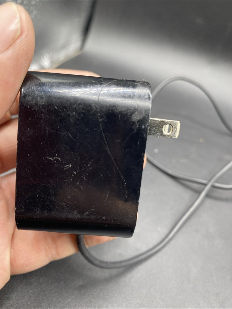 Amazon Echo Dot (3rd Generation) Smart Speaker - Charcoal W/Power Adapter Flaws