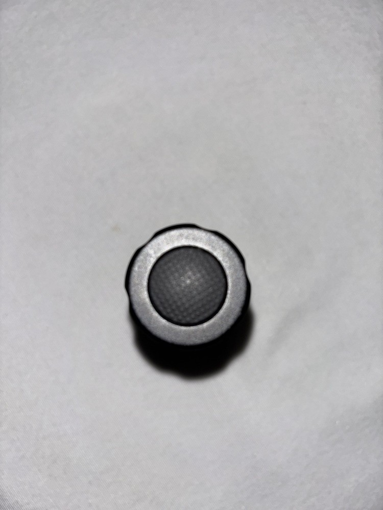 Smith & Wesson 4 Inch Flashlight Black Push Button Camping Small TRIPLE As