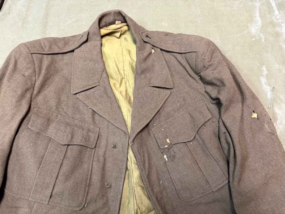 ORIGINAL WWII US ARMY EM NCO M1944 CLASS A IKE JACKET- MEDIUM, 40R