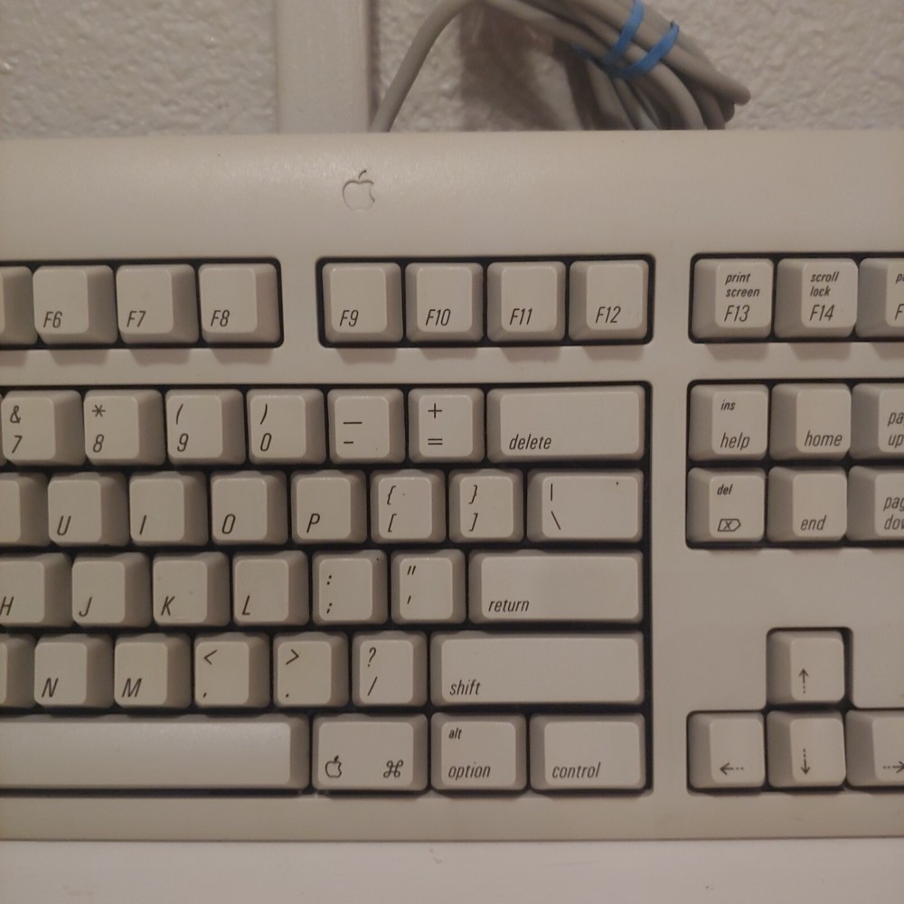 VINTAGE 1994 Apple Design Macintosh Keyboard ADB Model M2980