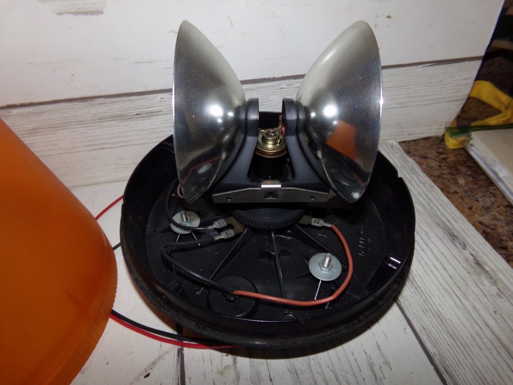 Amber Code 3 PSE Model 320 Public Safety Equipment Light UNTESTED