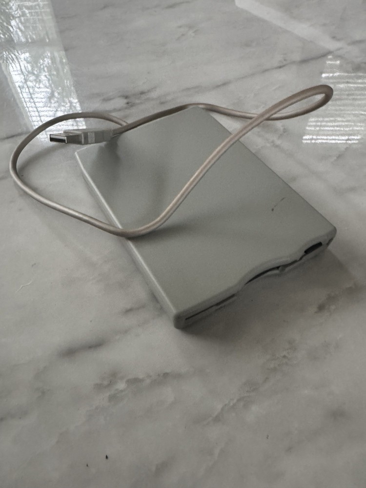 Smart Disk Mitsumi D353FUE USB External Floppy Disk Drive FDUSB-TM2 2004