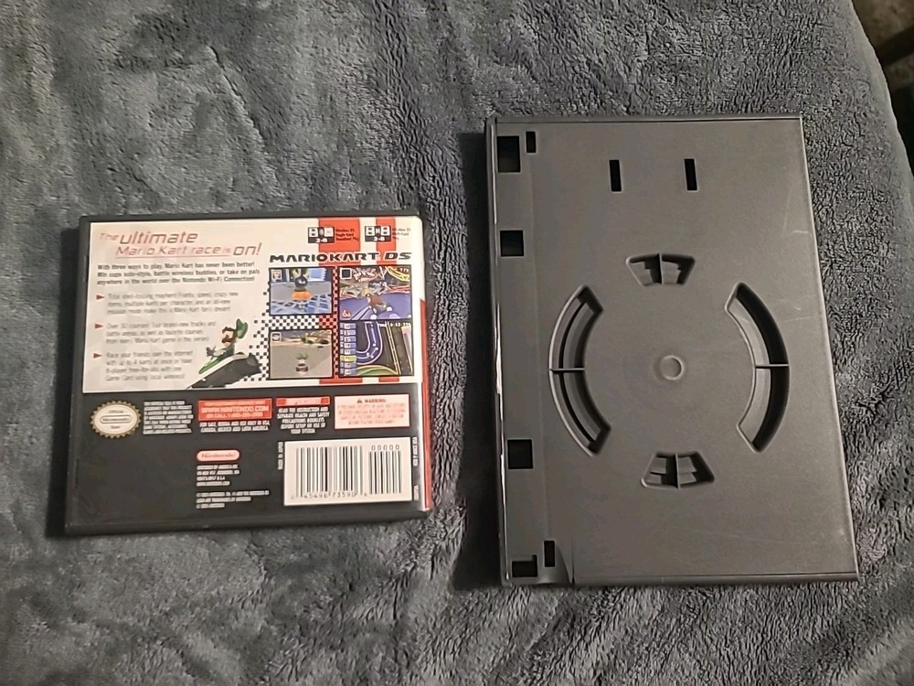 Wii Link's Crossbow Training, EMPTYMario Kart DS box W/manual, EMPTYGameCube box