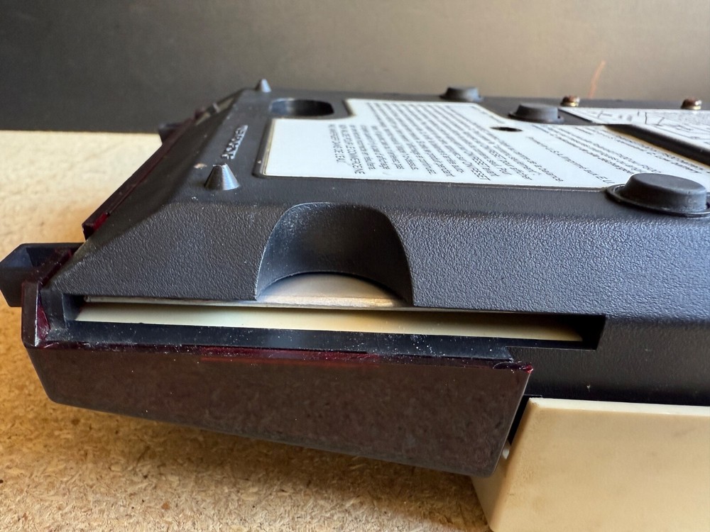Vintage Polaroid Scale PNA173 with Battery Pack