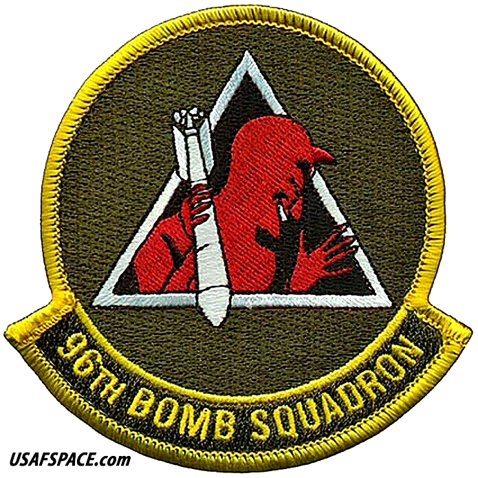 USAF 96TH BOMB SQUADRON -B-52- BARKSDALE AFB, LA- ORIGINAL VEL DEPLOYED PATCH