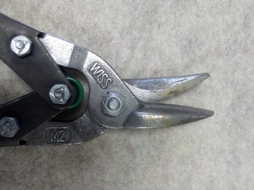 Right and Left Handed Snips