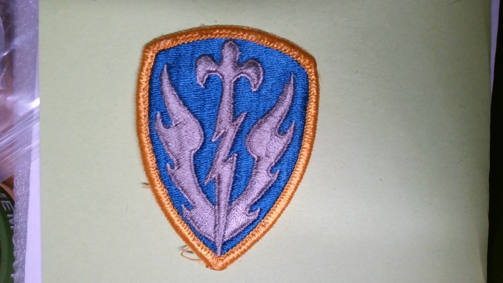 MILITARY PATCH SEW ON COLORED US ARMY 504TH INTELLIGENCE COMMAND