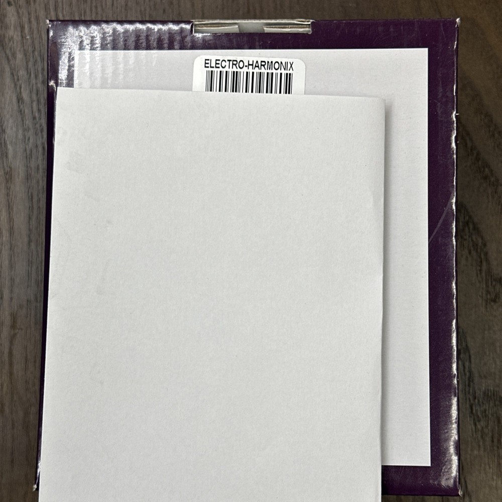 Electro Harmonix EHK MOD 11 Modulator Guitar Effects Pedal Modulation trem phase