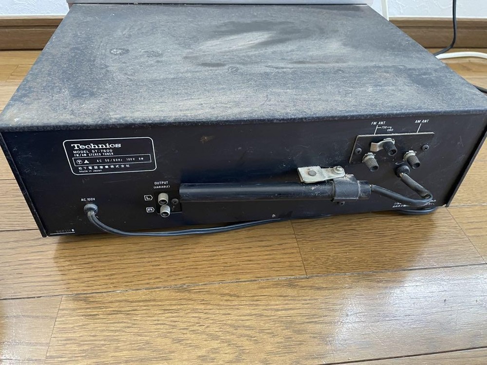 Technics ST-7600 FM/AM Stereo Tuner