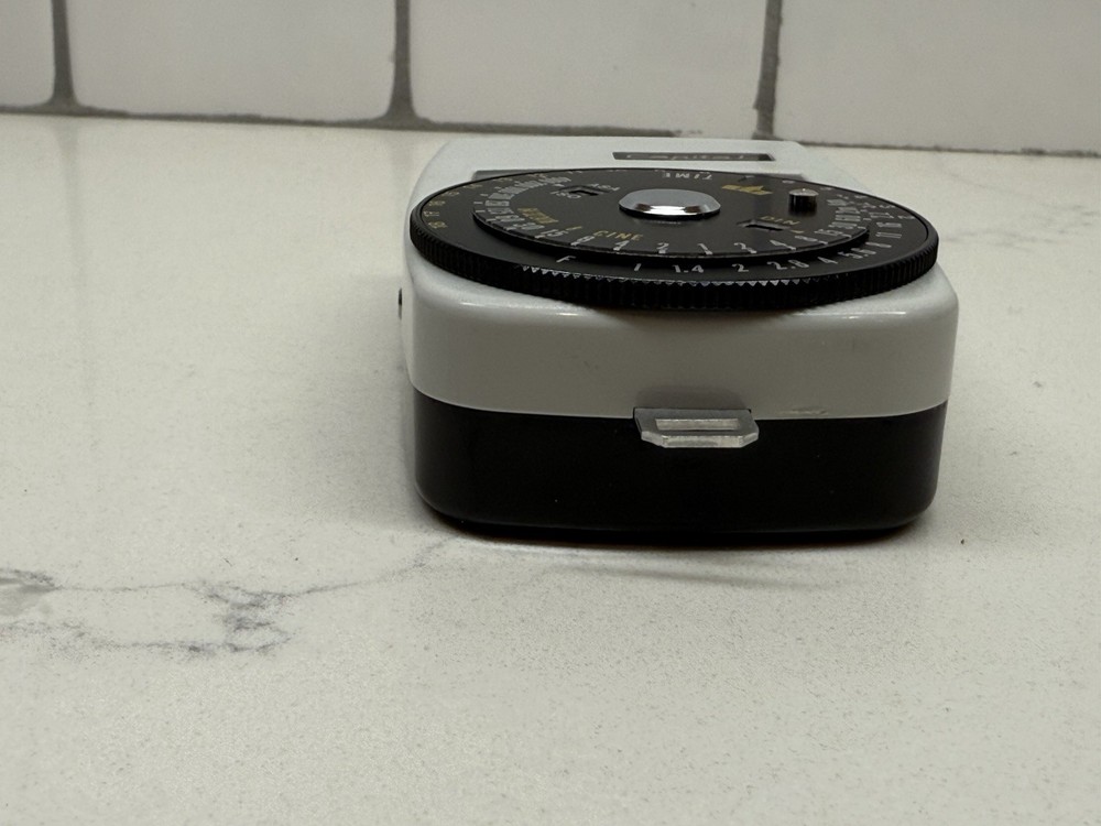 CAPITAL D-III Incident and Reflected Light Cds Exposure Meter W/ Case - Untested