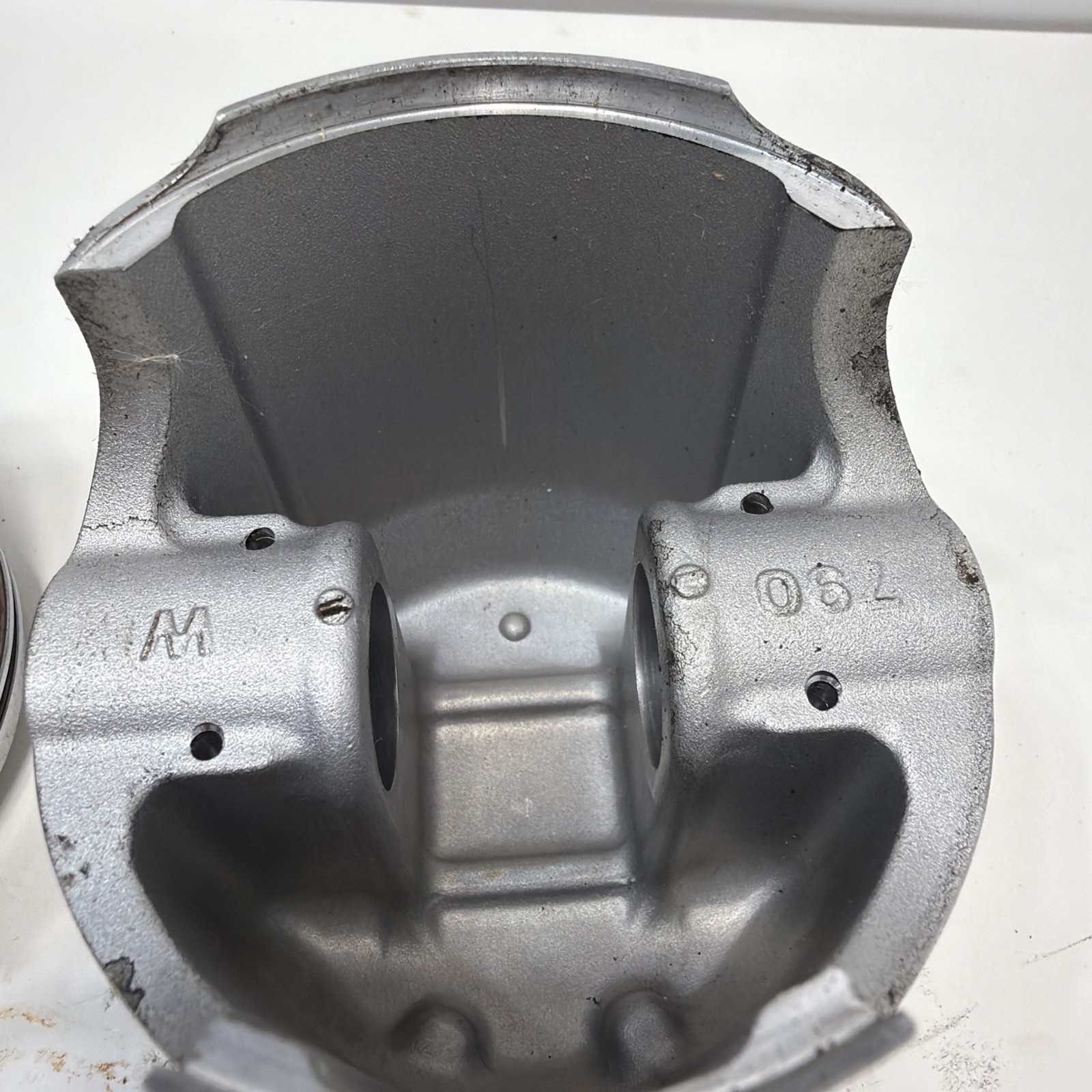 2x Piston and rings for Yamaha 1100 Wave Raider Venture Exciter 220 STD 81MM