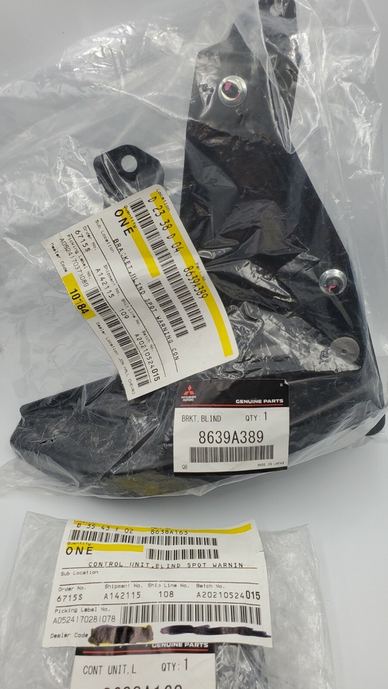 2018 2019 2020 MITSUBISHI ECLIPSE BLIND SPOT RADAR SENSOR MODULE OEM & BRACKET
