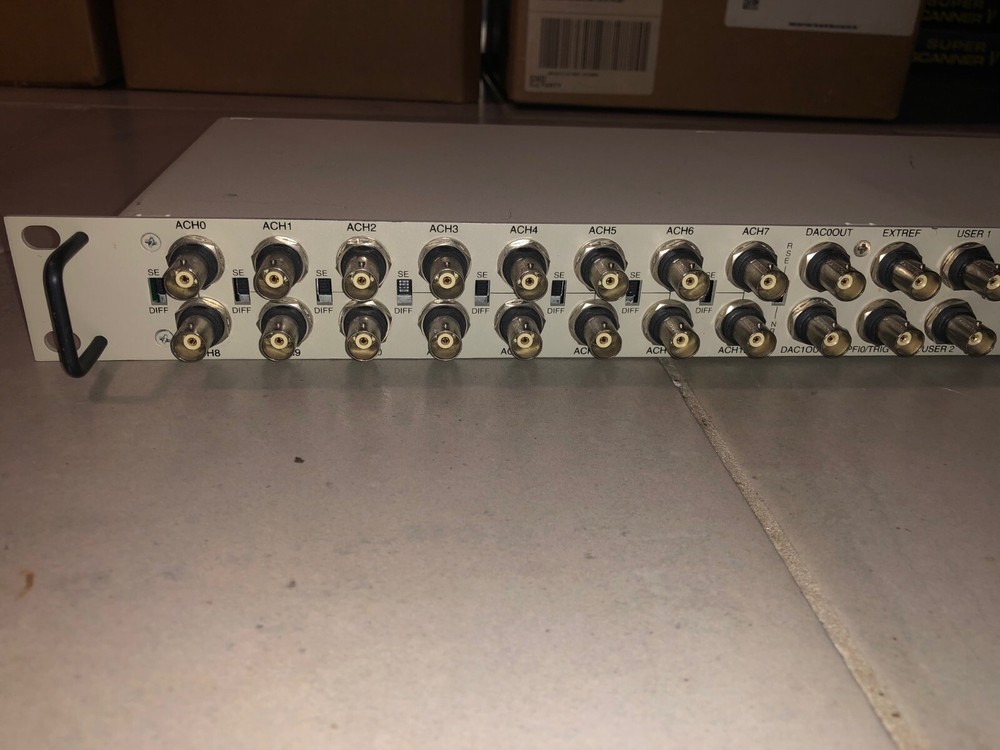 National Instruments BNC-2090 Rack-Mounted Terminal / Connector Block