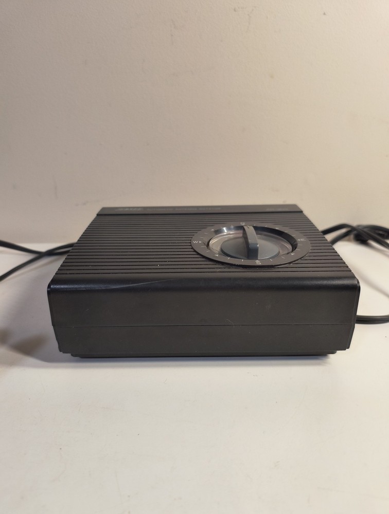 Automatic Antenna Rotator Control Unit E87683 Model: AR-303 - TESTED