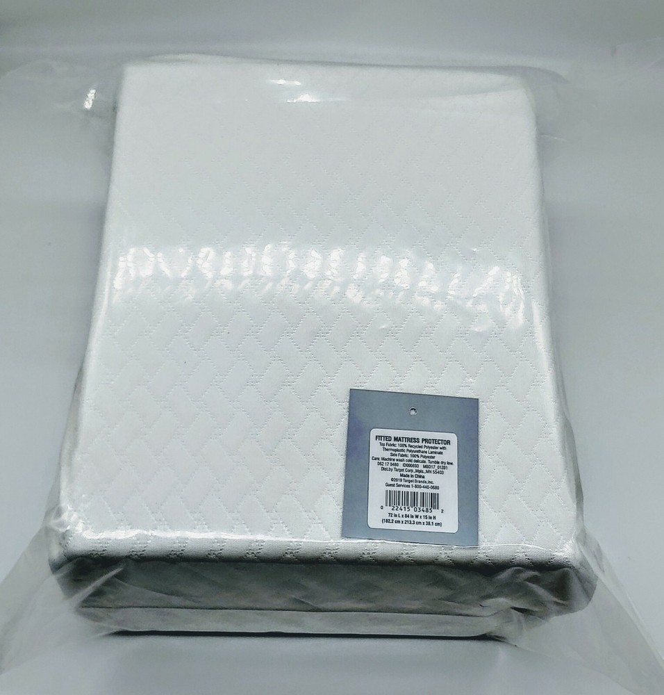 Fitted Mattress Protector. King Size Bed. Made By Design. New
