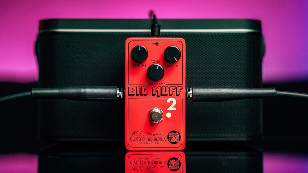Electro Harmonix Big Muff Pi 2 Fuzz Pedal - Red NEW!