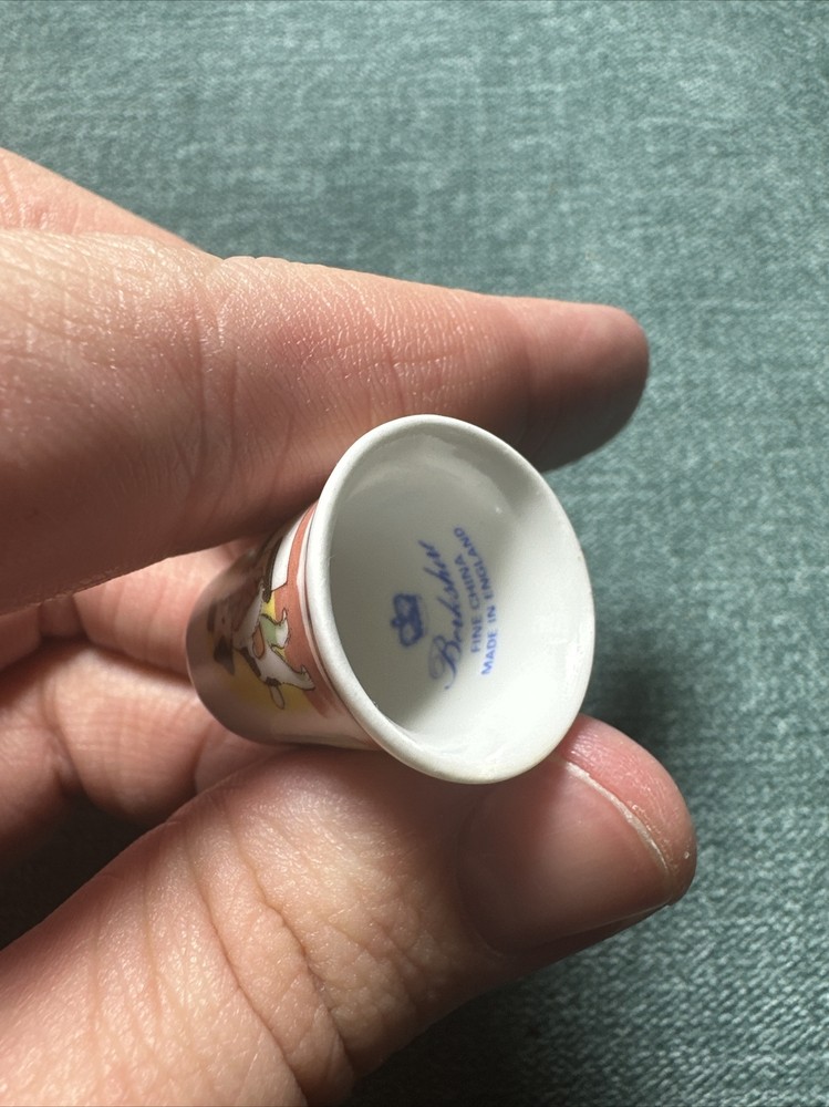 Vintage Bone China Thimble