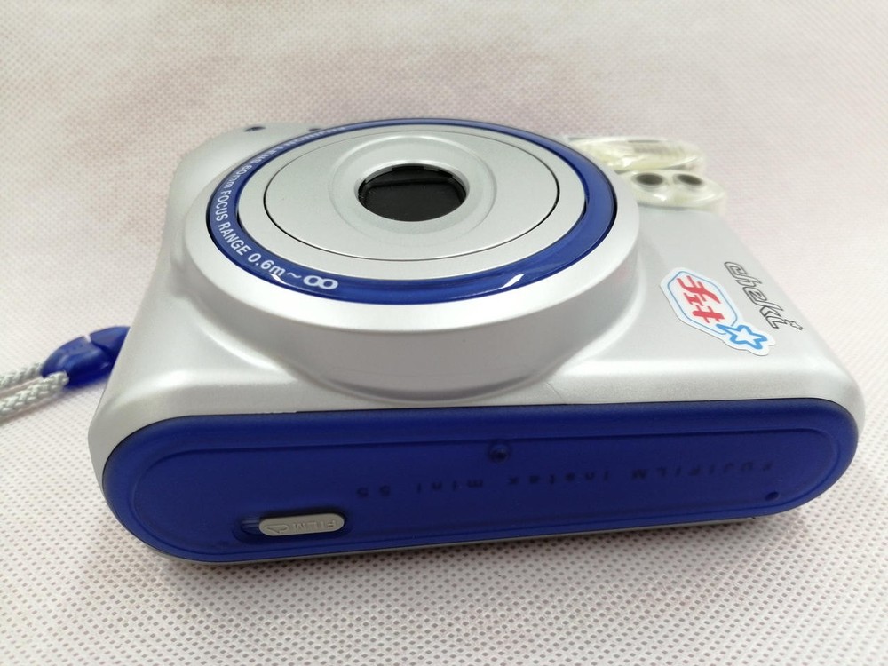 FUJIFILM INS MINI 55 camera