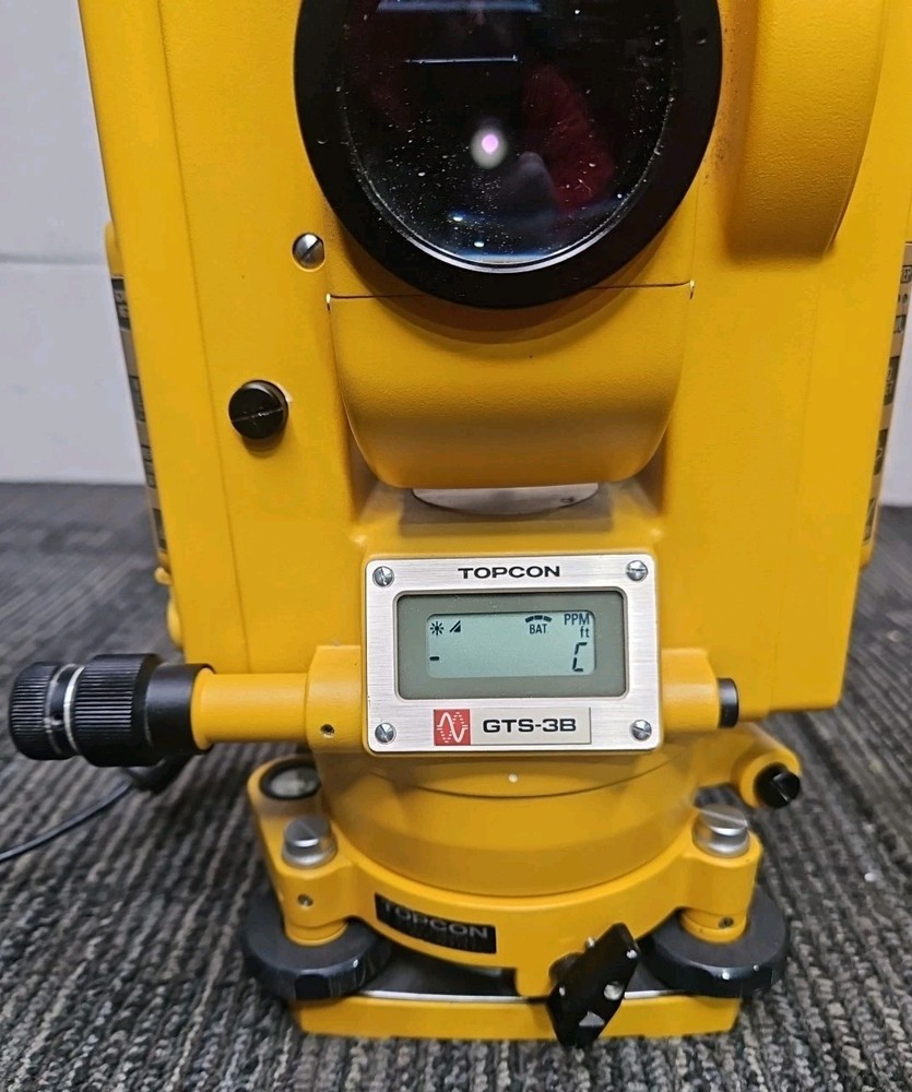 Topcon GTS-3B Total Station + Case - READ