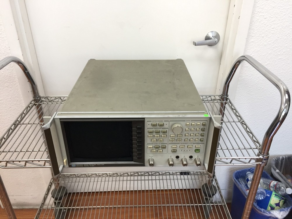 HP / Agilent 8753A Network Analyzer 300 KHz - 3.0 GHz
