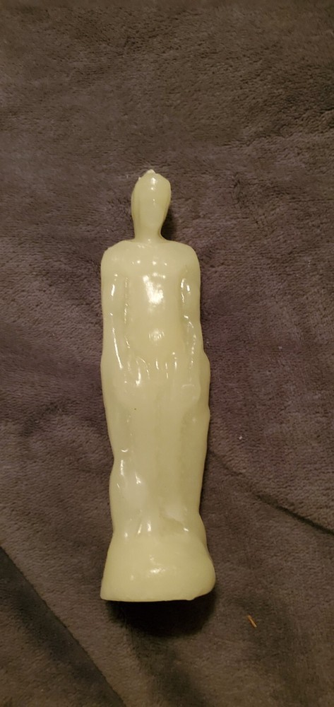 WHITE IMAGE MAN CANDLE