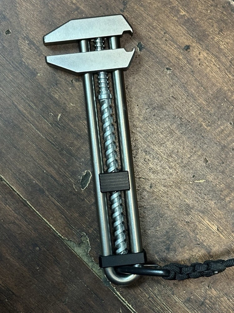 Wrenches Hardware Universal Wrenches Multifunctional Wrenches Activity