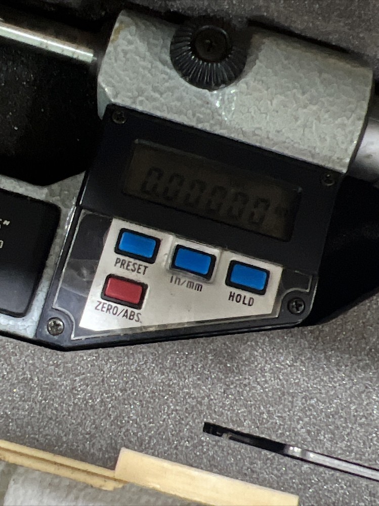 MITUTOYO_293-312 : DIGITAL MICROMETER CALIPER