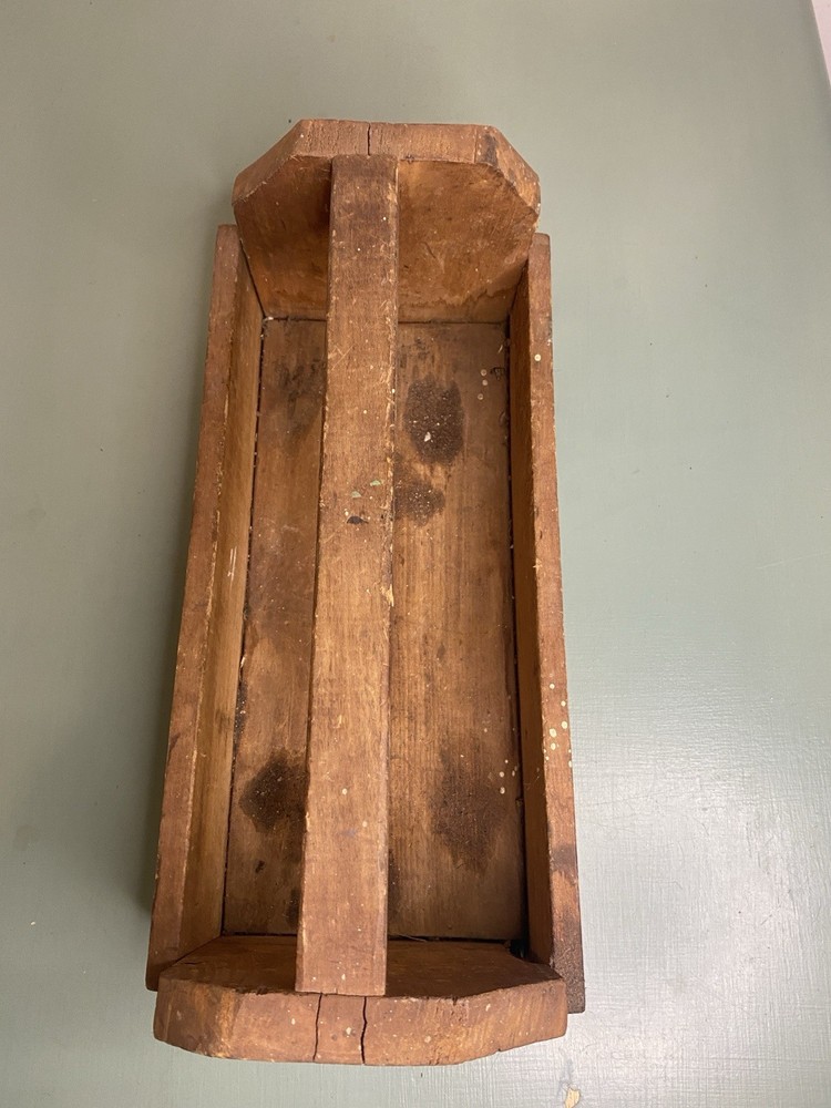 VINTAGE ANTIQUE PRIMITIVE WOOD TOOL BOX