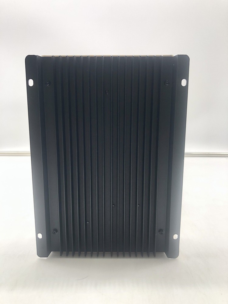 EPEVER 30A MPPT Solar Charge Controller 12/24V DC Automatically ID System 3210AN