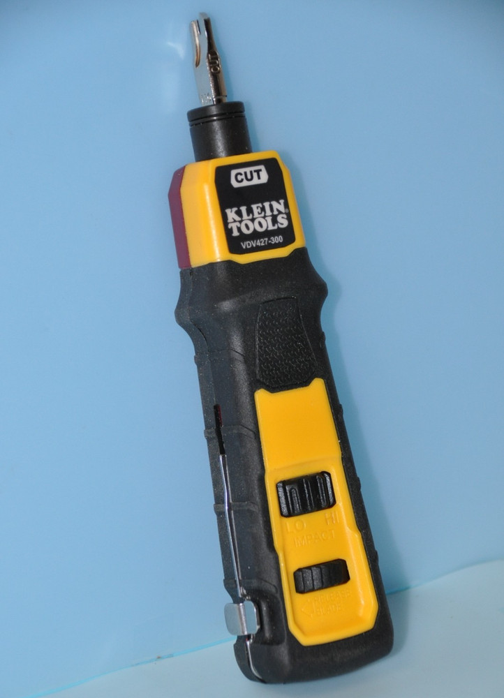 Klein Tools VDV427-300 Impact Punchdown Tool 66/110 Blade