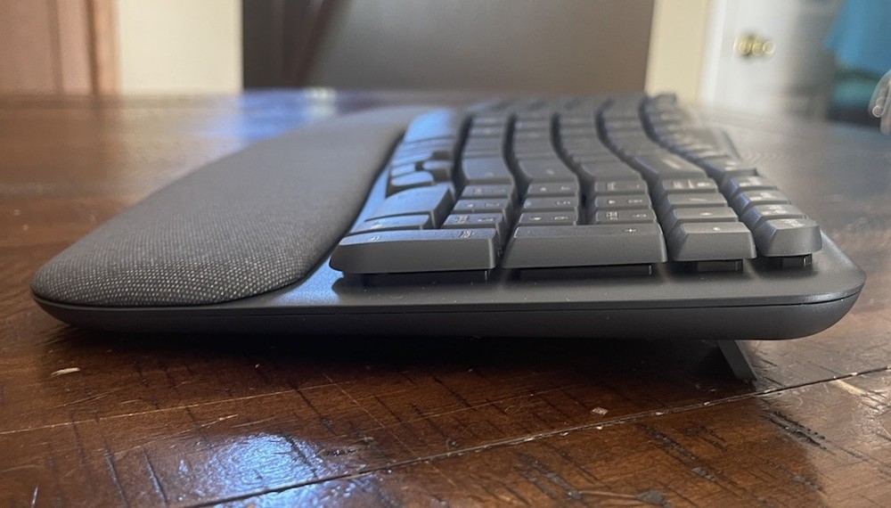Logitech MK670 Performance Wireless Keyboard and Mouse Combo - Black