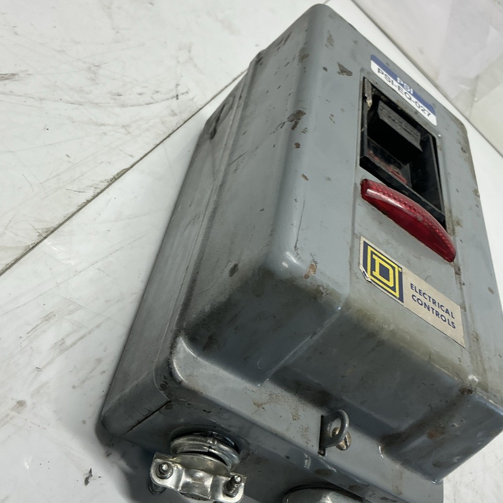 Sqaure D 2510 motor starter W-700